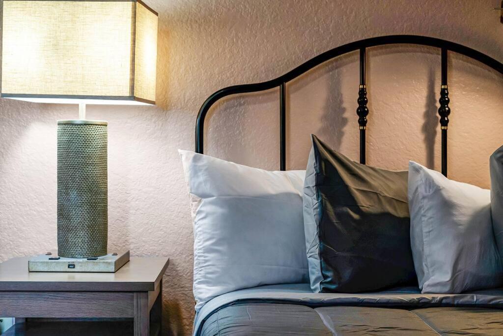 Designer Corner Suite 3Br/2Ba - Disney, Universal, Convention Center & Seaworld 올랜도 외부 사진